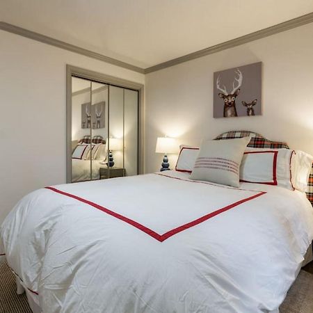 Convenience And Style, Two Q Beds Villa Vail Luaran gambar