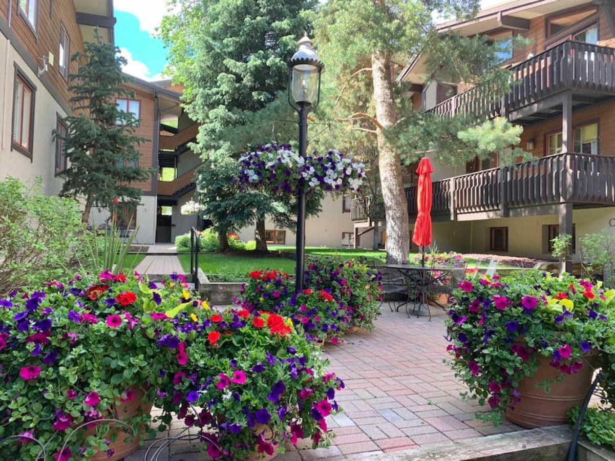 Convenience And Style, Two Q Beds Villa Vail Luaran gambar